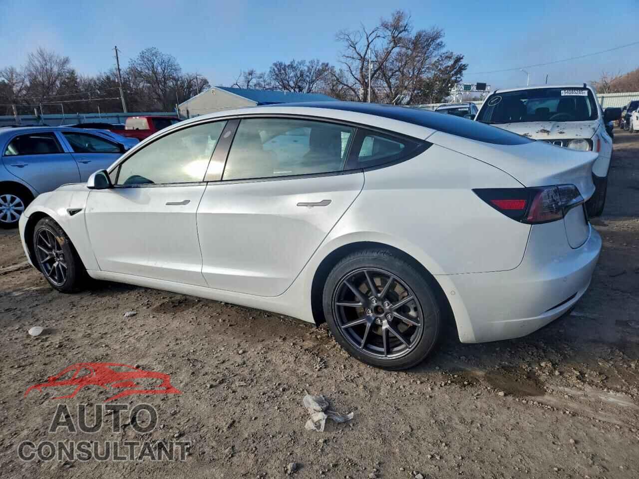 TESLA MODEL 3 2022 - 5YJ3E1EB8NF170419