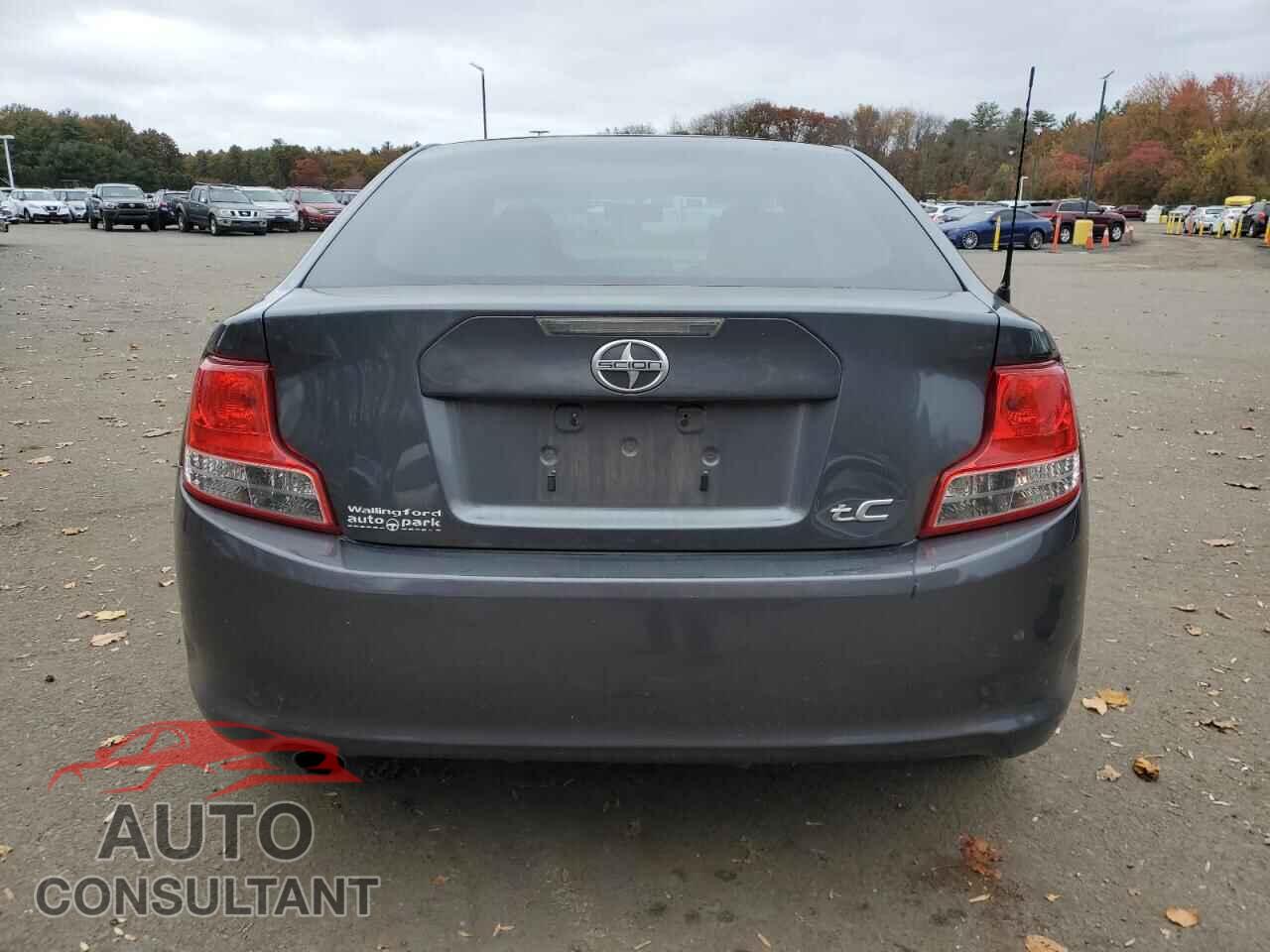 TOYOTA SCION 2013 - JTKJF5C77D3049623