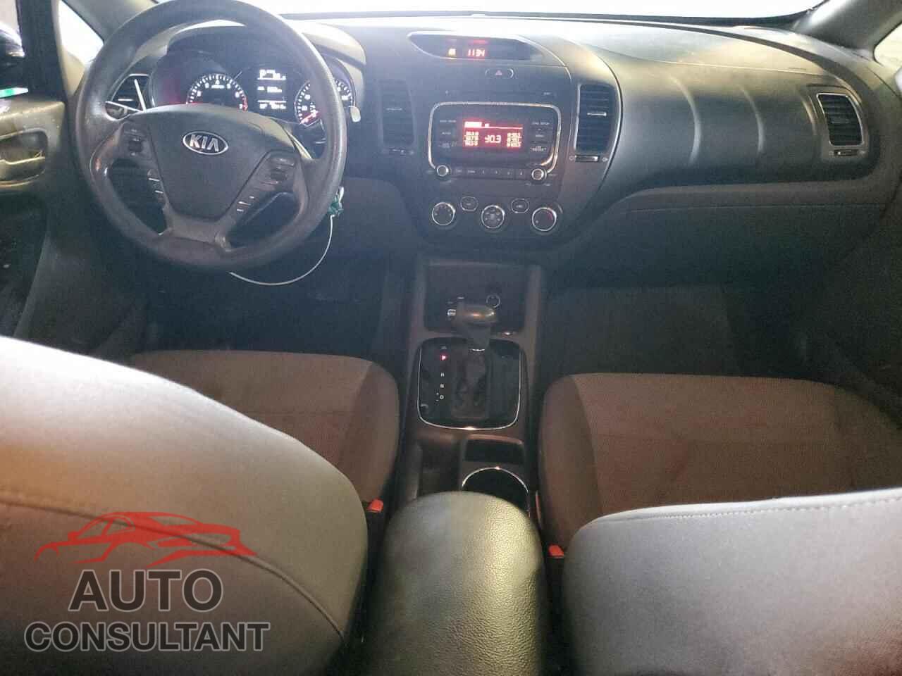KIA FORTE 2017 - 3KPFK4A74HE123634