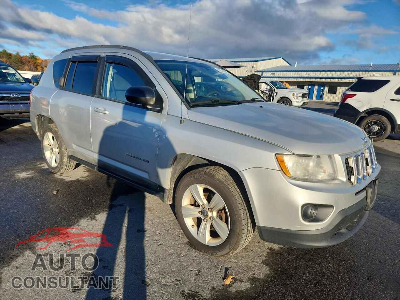 JEEP COMPASS 2011 - 1J4NF1FB8BD134585
