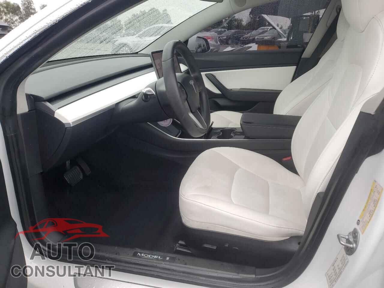 TESLA MODEL 3 2020 - 5YJ3E1EB4LF651670