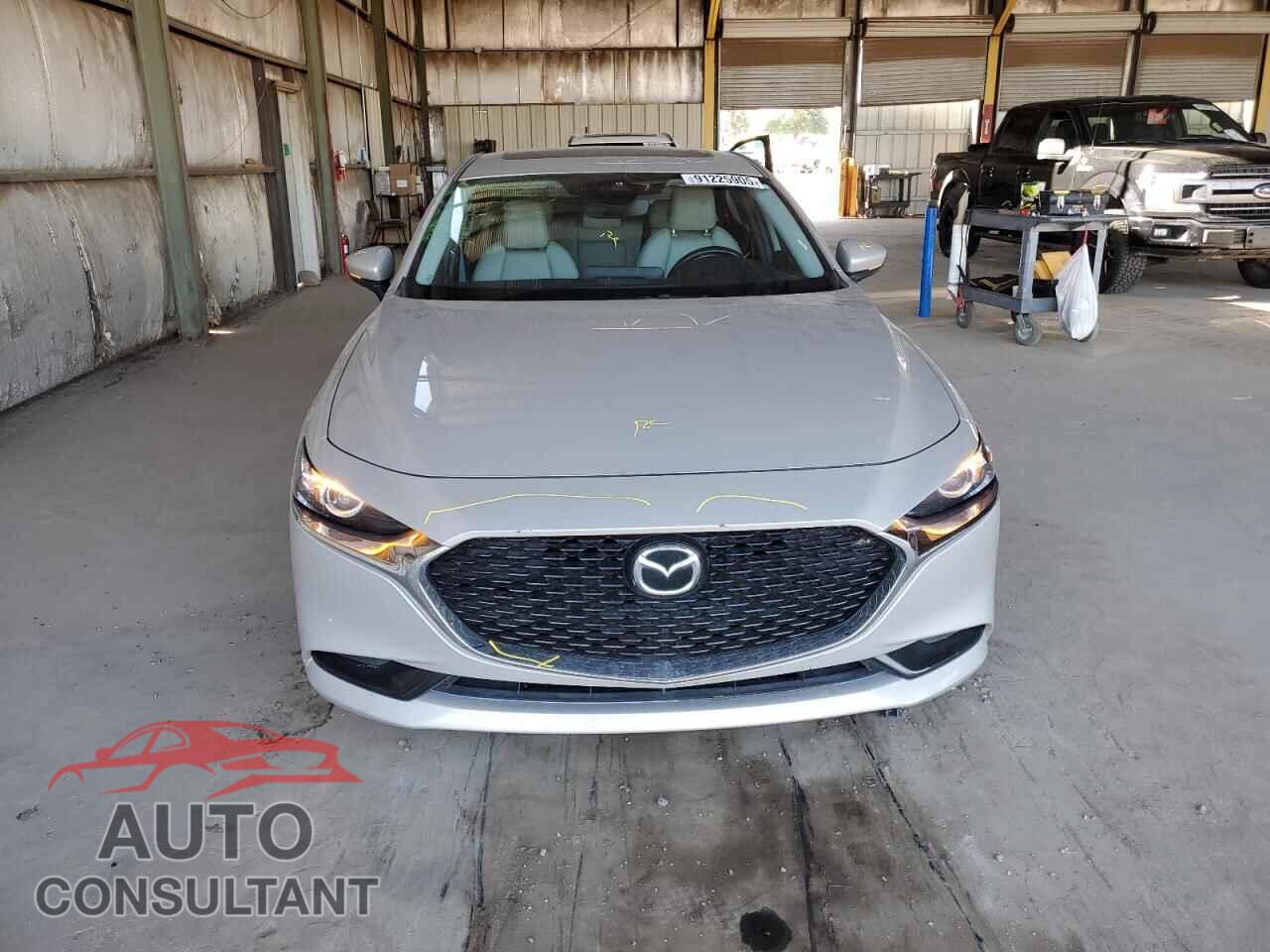 MAZDA 3 2023 - 3MZBPACM4PM382661