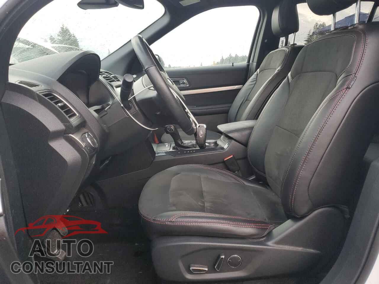 FORD EXPLORER 2018 - 1FM5K8D87JGB80306