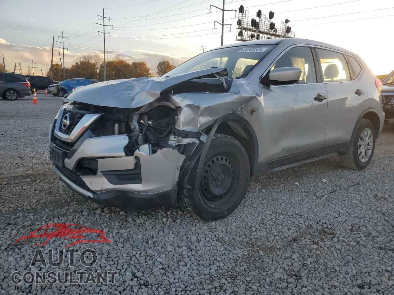 NISSAN ROGUE 2017 - KNMAT2MV9HP558798