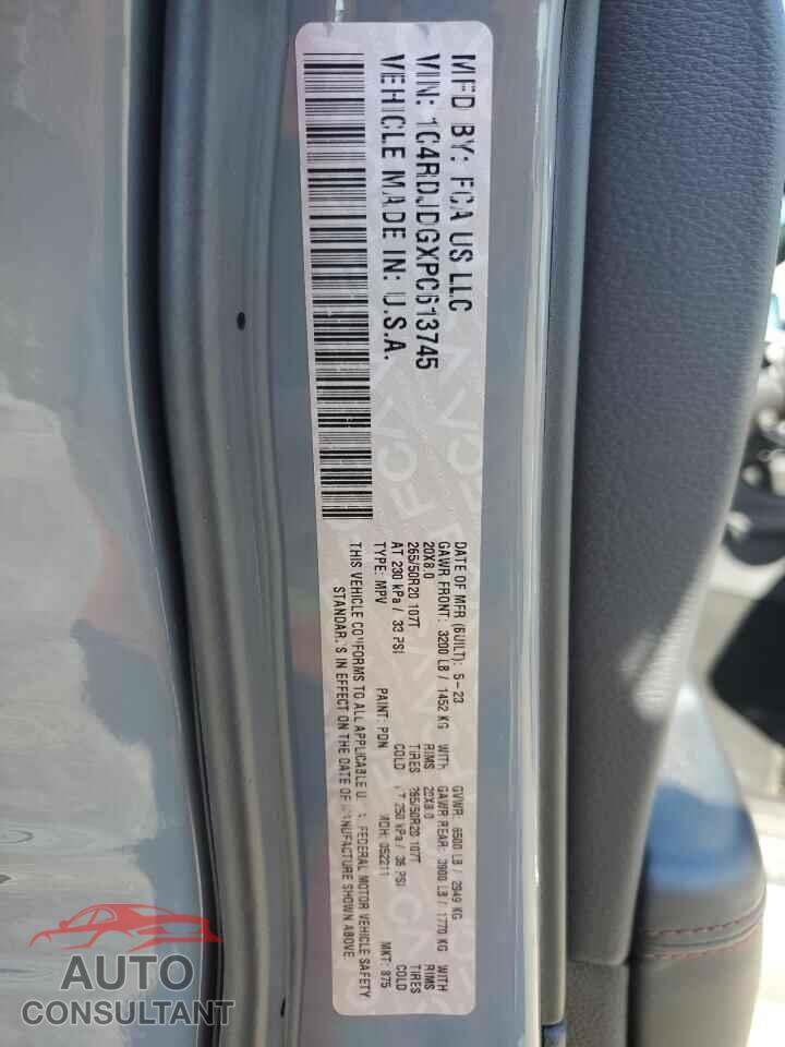 DODGE DURANGO 2023 - 1C4RDJDGXPC613745