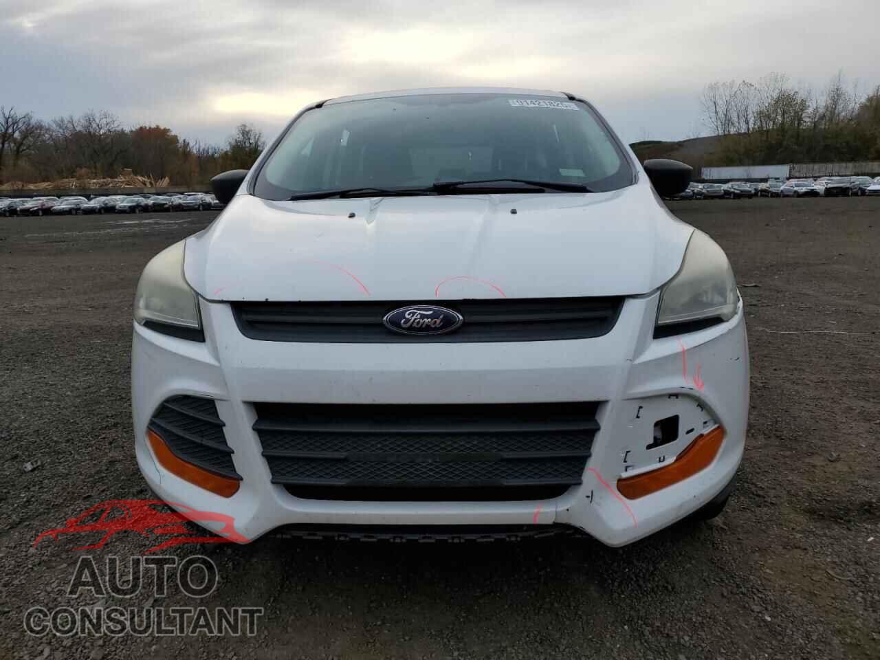 FORD ESCAPE 2013 - 1FMCU0F79DUA83900