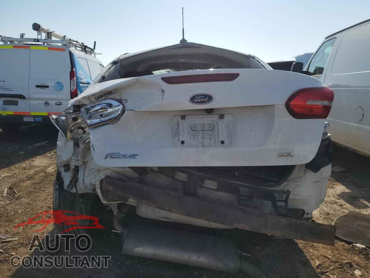 FORD FOCUS 2017 - 1FADP3H22HL282730