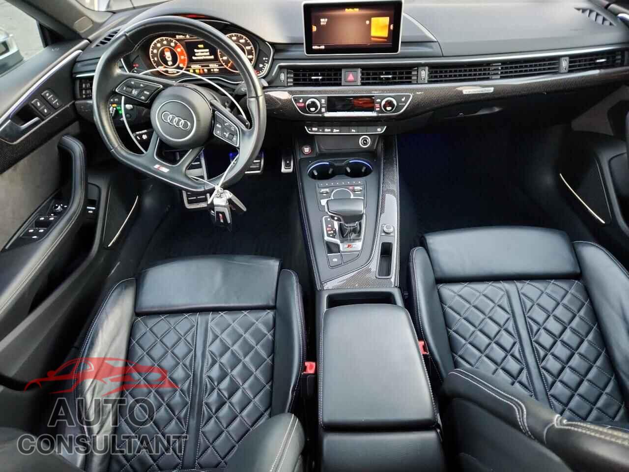 AUDI S5/RS5 2018 - WAUC4CF52JA035329