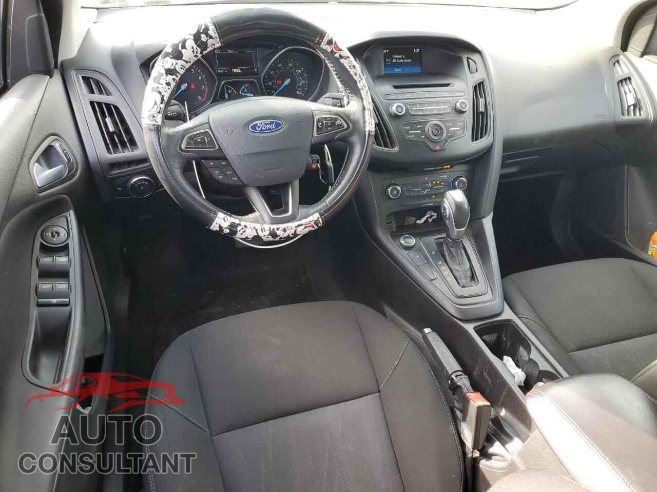 FORD FOCUS 2015 - 1FADP3K24FL354971