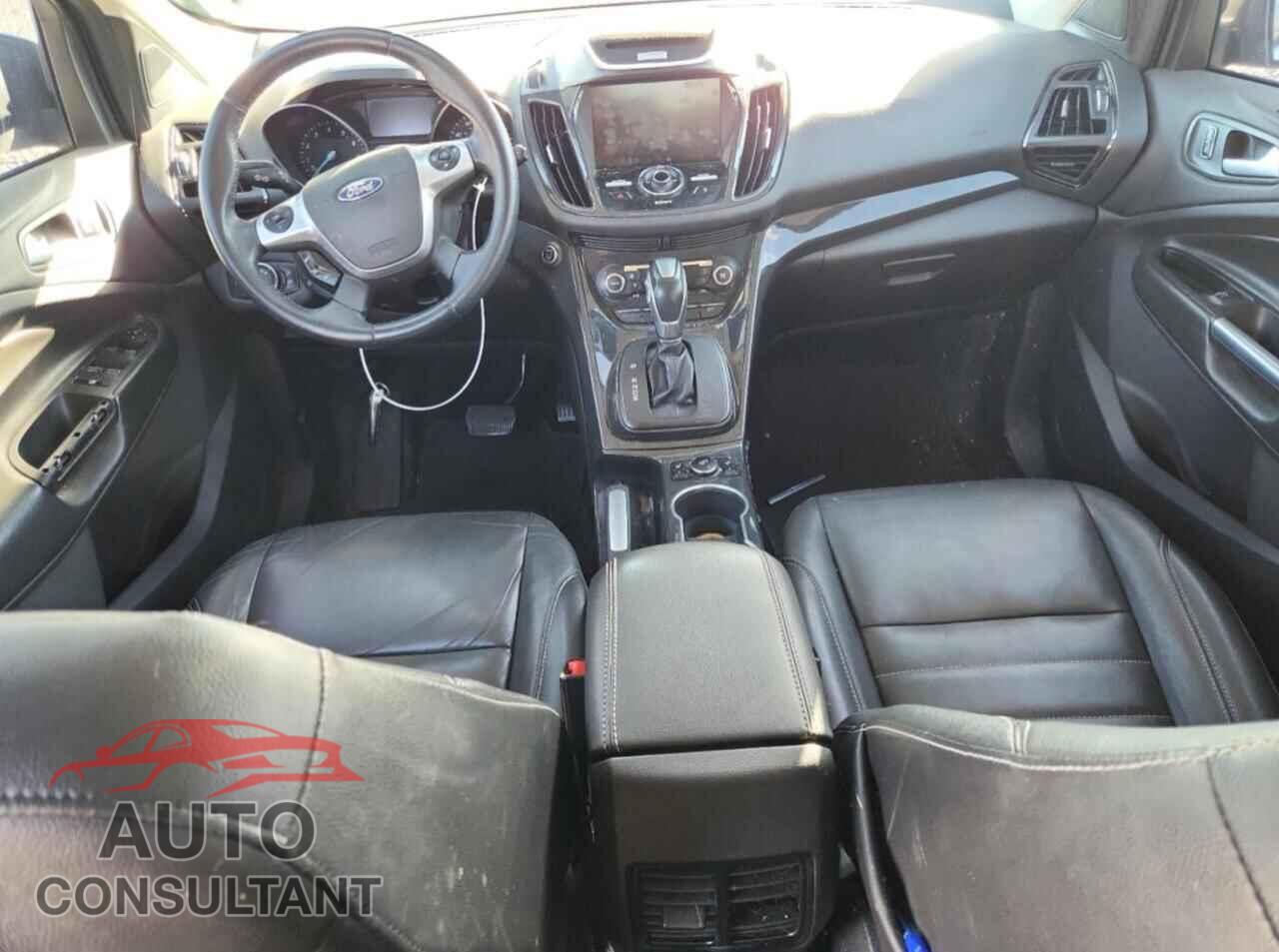 FORD ESCAPE 2015 - 1FMCU9J91FUC07397