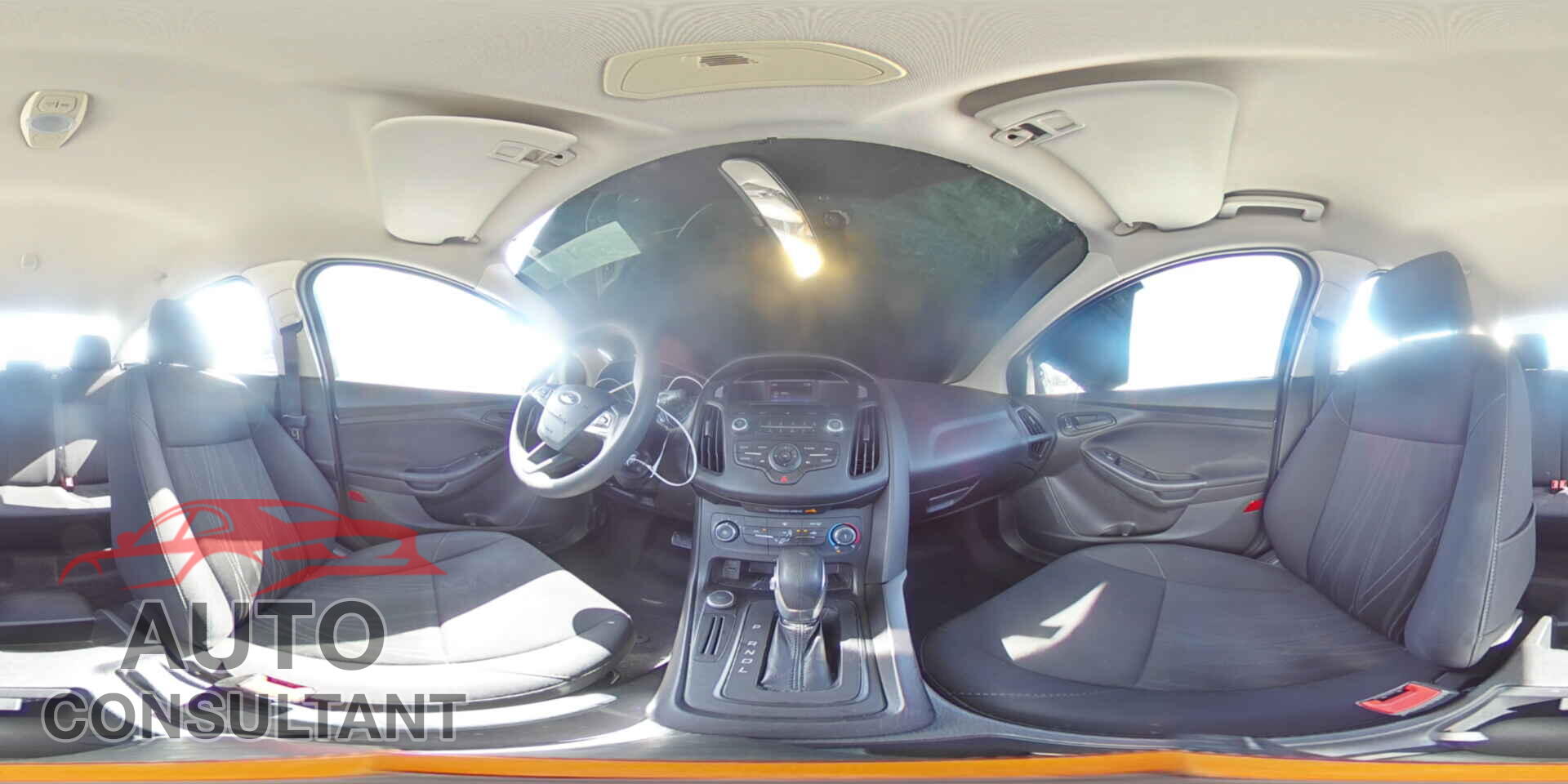 FORD FOCUS 2017 - 1FADP3E24HL337862