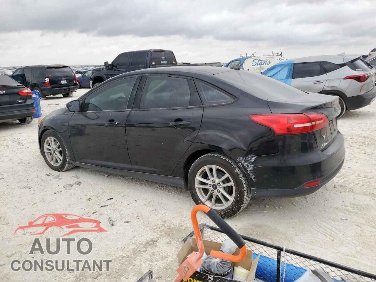 FORD FOCUS 2017 - 1FADP3F25HL253905
