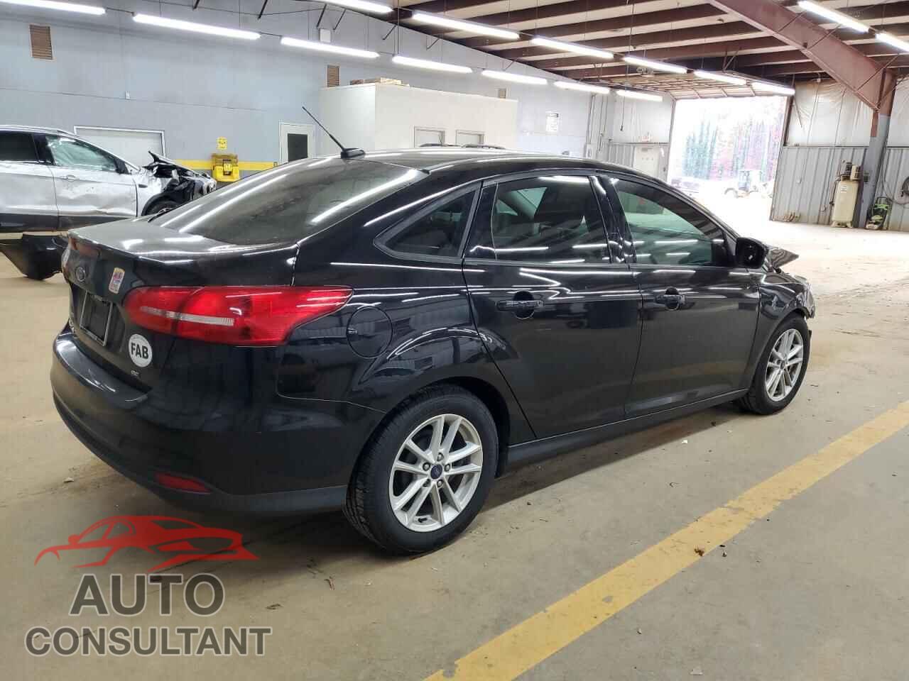 FORD FOCUS 2017 - 1FADP3F27HL322495