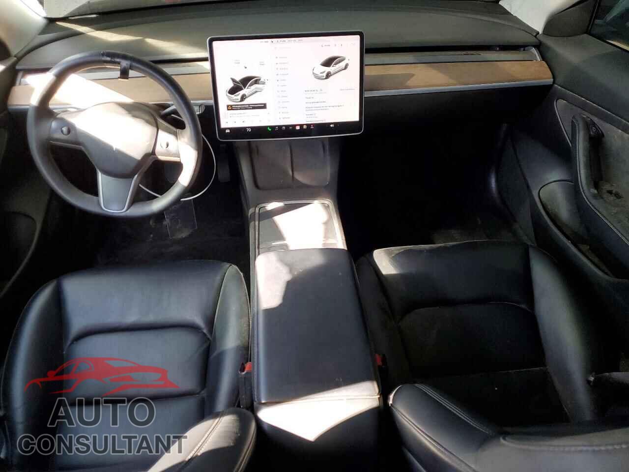 TESLA MODEL 3 2021 - 5YJ3E1EA8MF920956