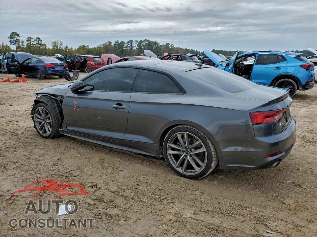 AUDI A5 2019 - WAUTNAF55KA016793