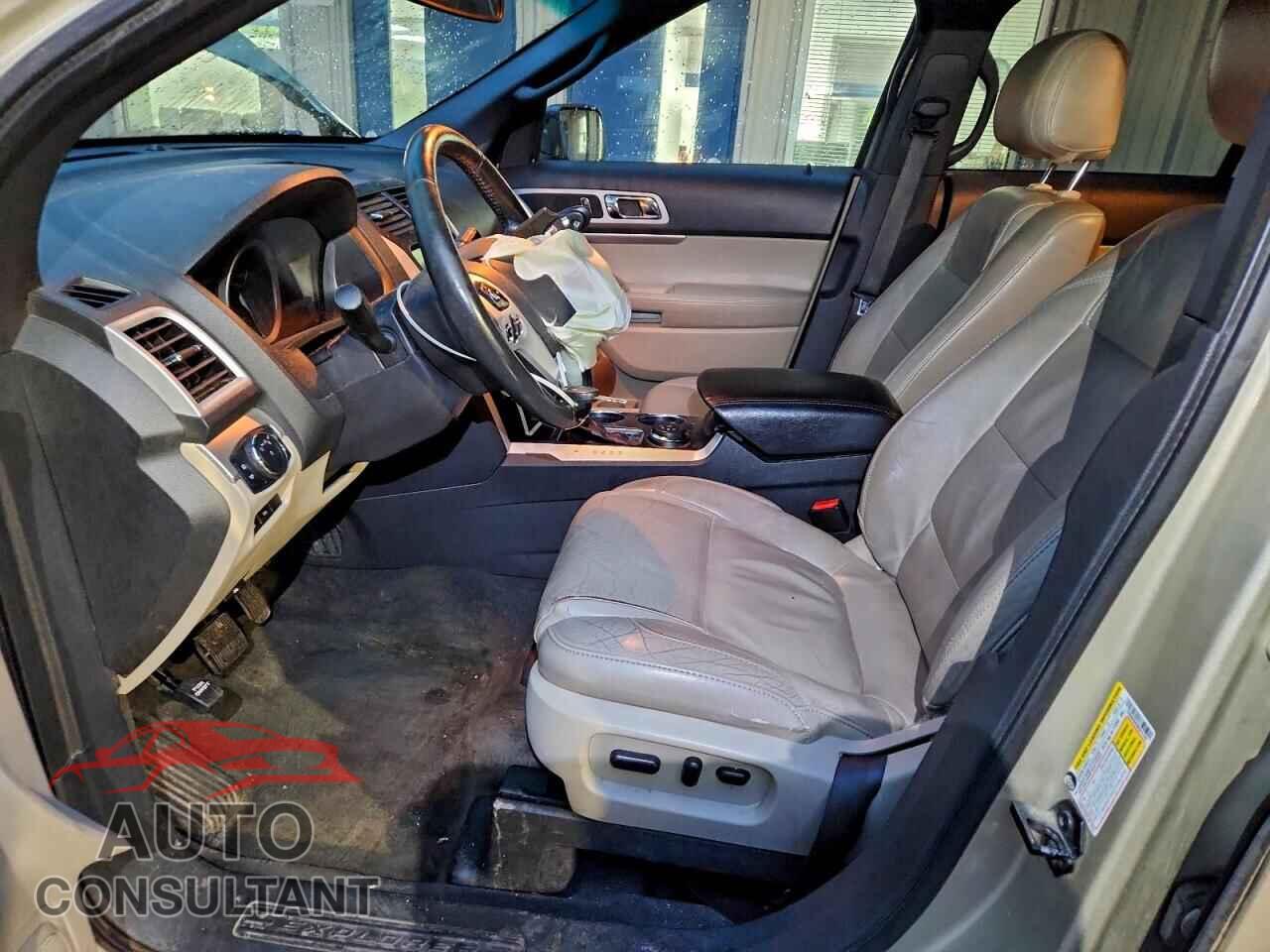 FORD EXPLORER 2011 - 1FMHK8D83BGA21295