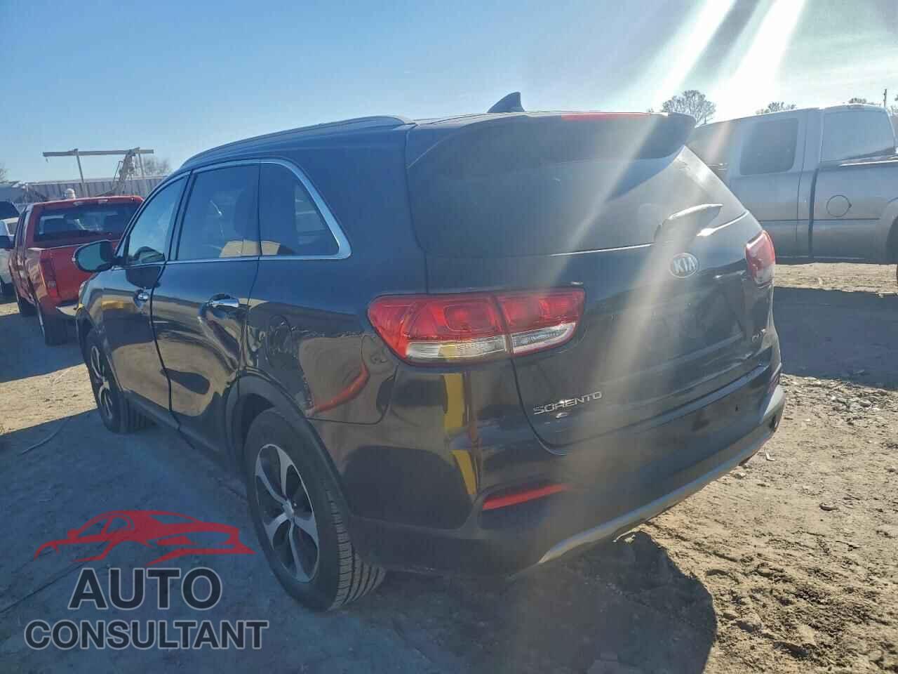 KIA SORENTO 2016 - 5XYPHDA52GG161575