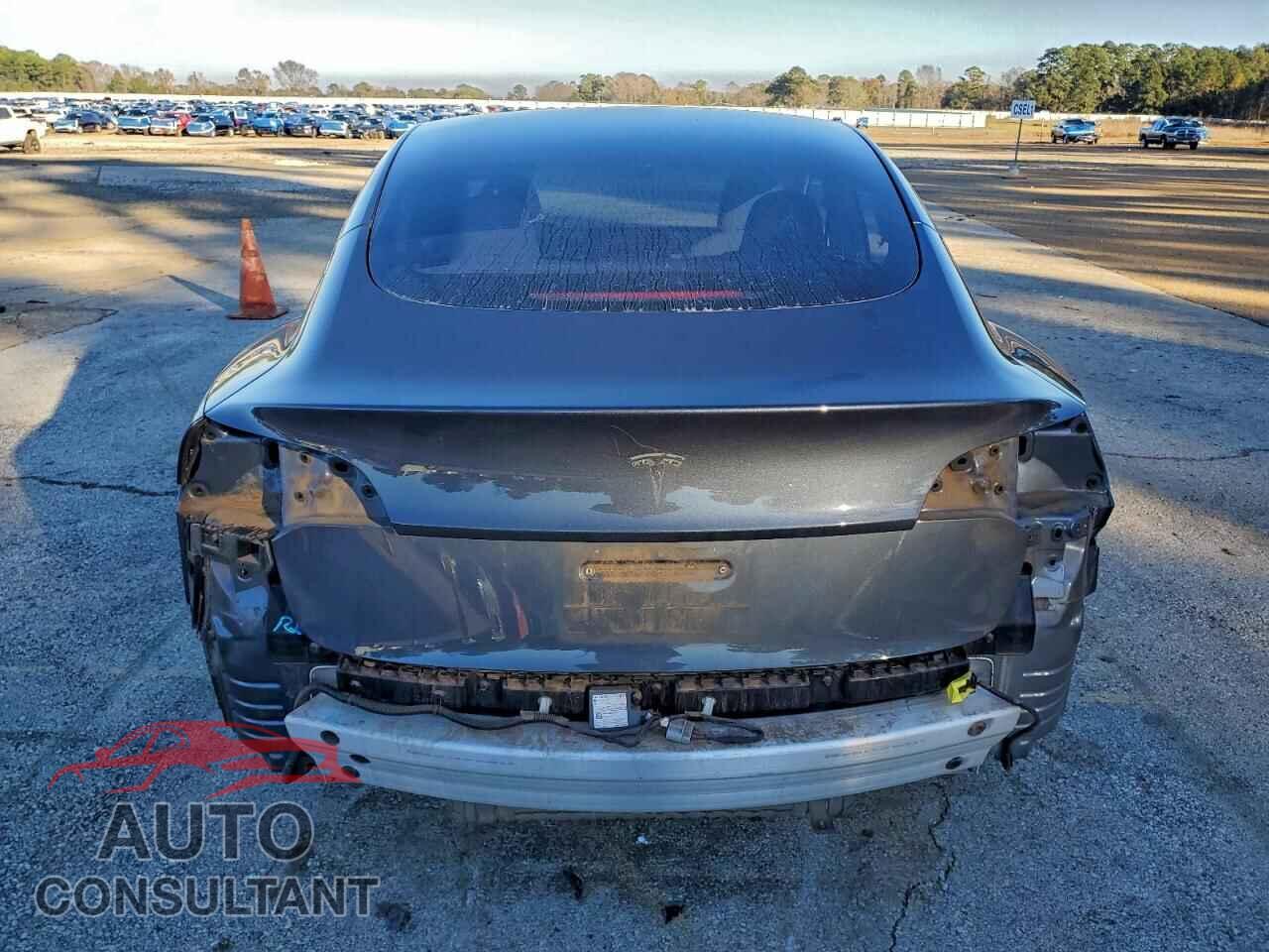 TESLA MODEL 3 2021 - 5YJ3E1EA6MF093880