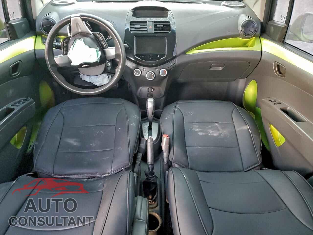 CHEVROLET SPARK 2013 - KL8CD6S92DC558445