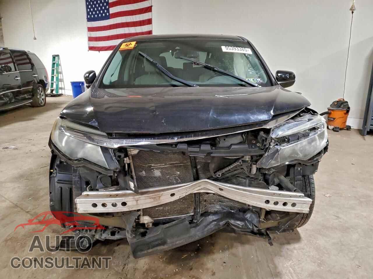 HONDA PILOT 2017 - 5FNYF6H66HB015127