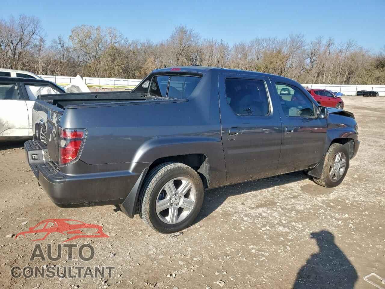 HONDA RIDGELINE 2013 - 5FPYK1F58DB016015
