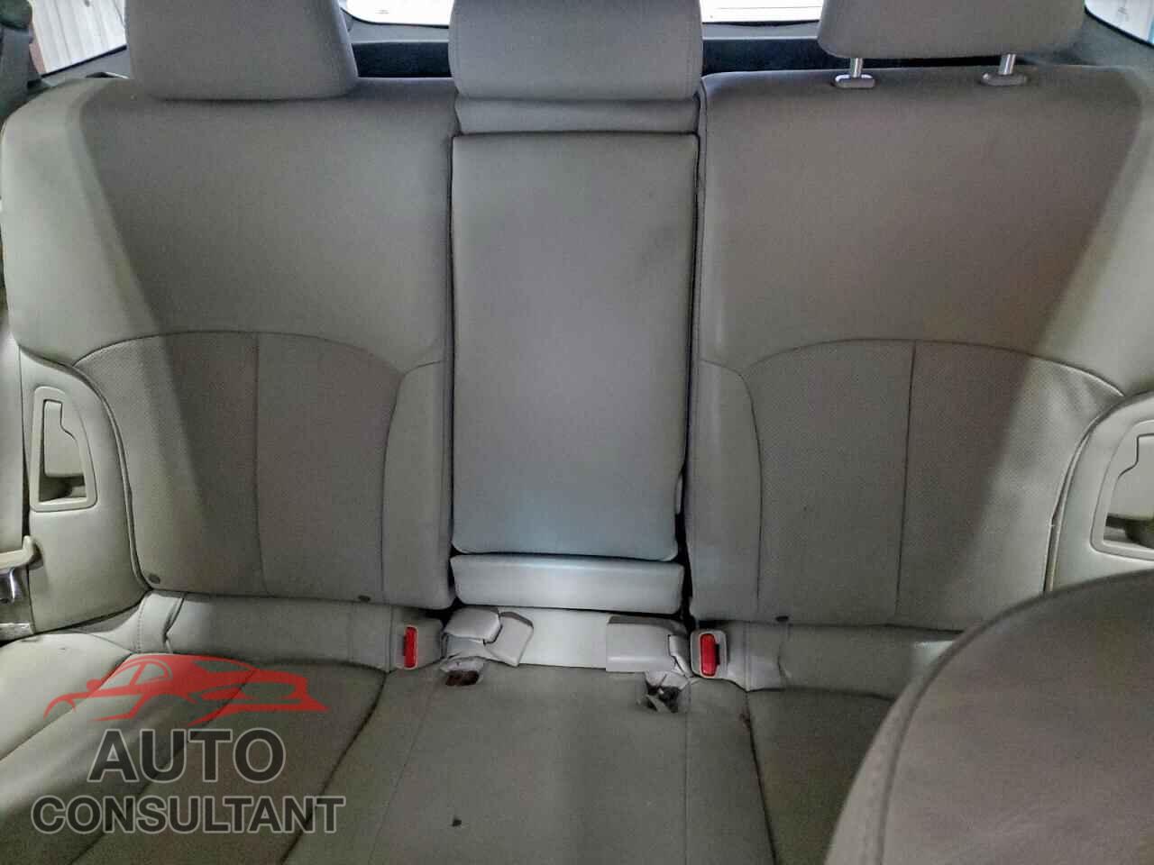 SUBARU OUTBACK 2014 - 4S4BRBLC3E3230973