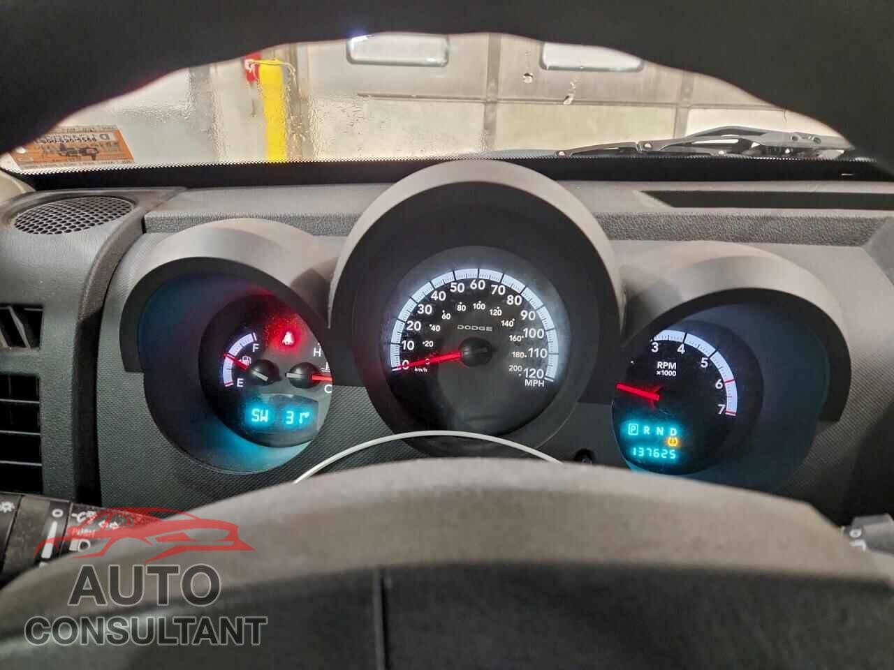 DODGE NITRO 2011 - 1D4PU4GK0BW598367