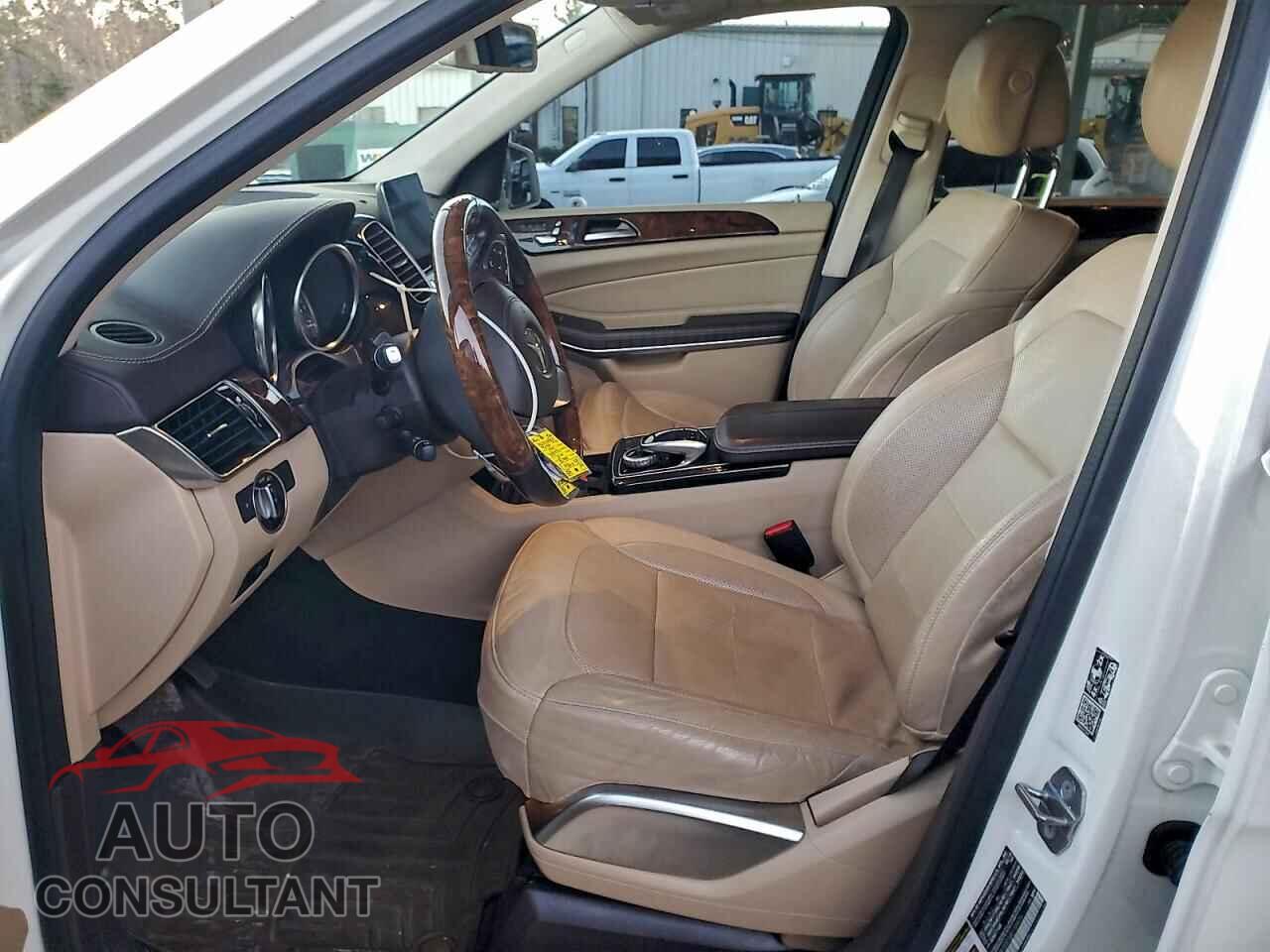 MERCEDES-BENZ GLS-CLASS 2018 - 4JGDF7DE5JB110476