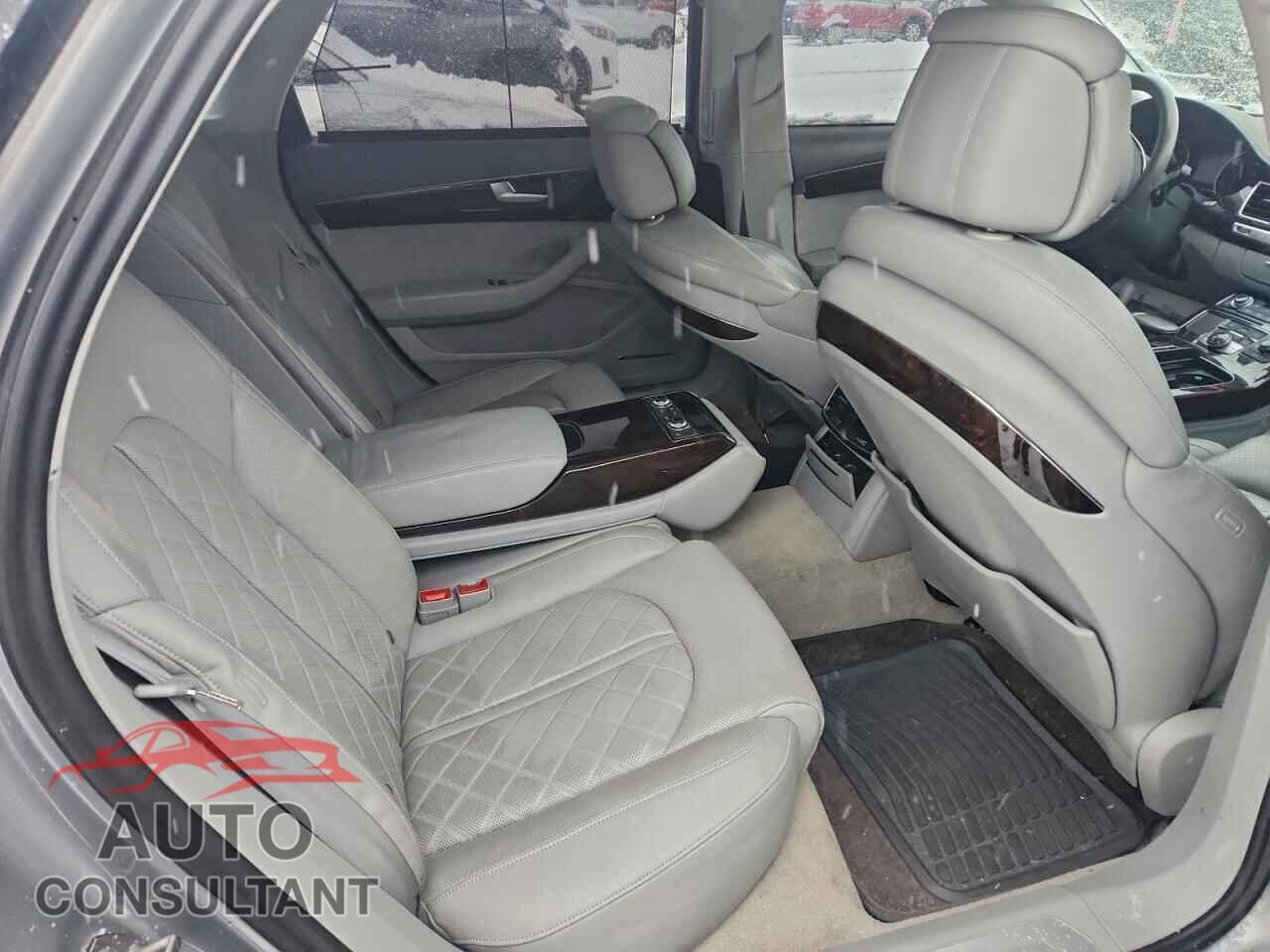 AUDI A8 2013 - WAUR2AFD8DN015952