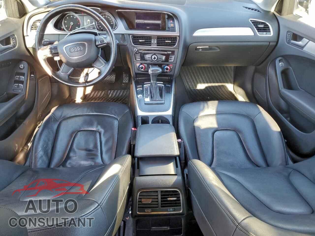 AUDI A4 2013 - WAUFFAFL6DN009369