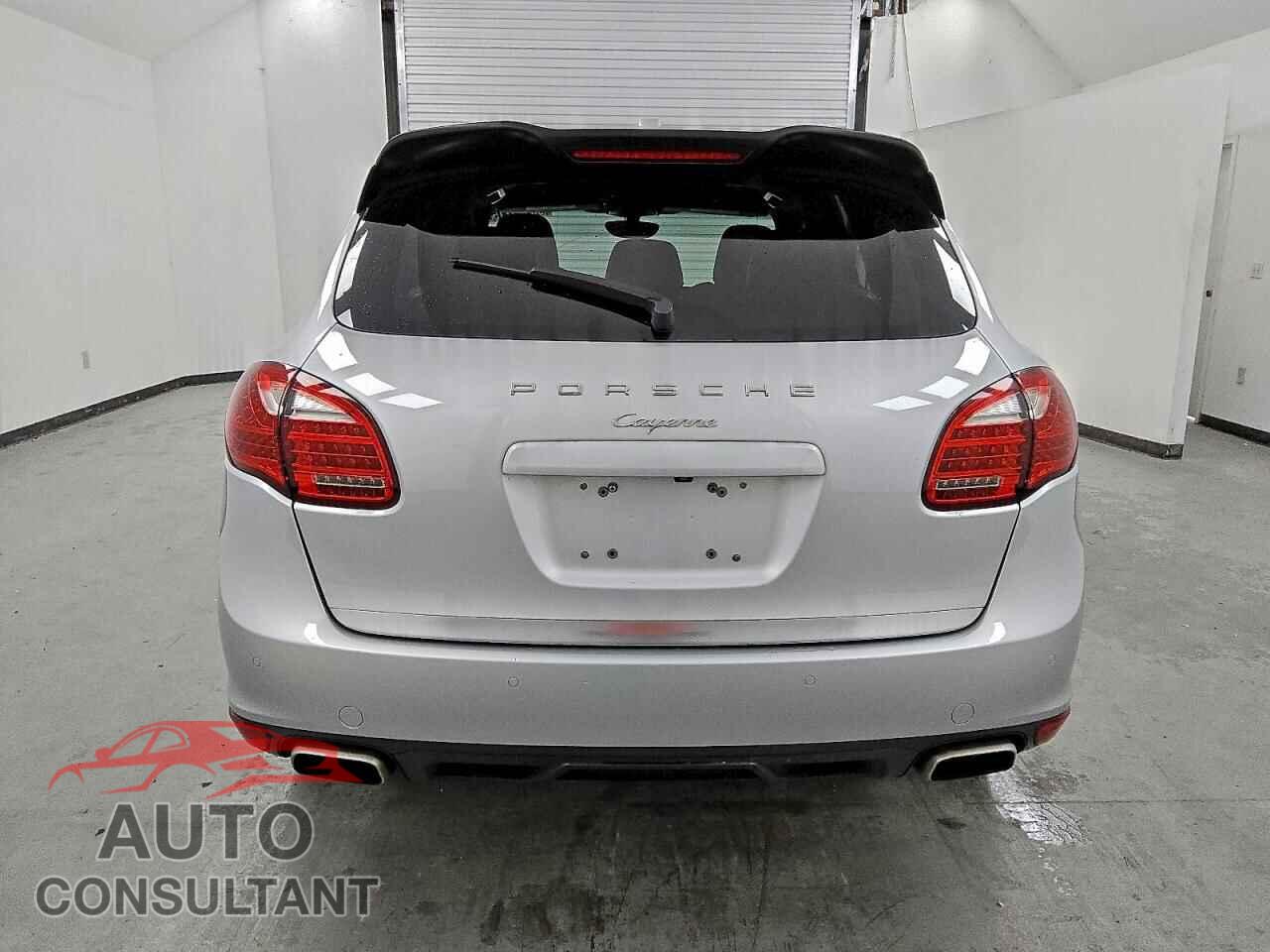 PORSCHE CAYENNE 2013 - WP1AA2A24DLA06092