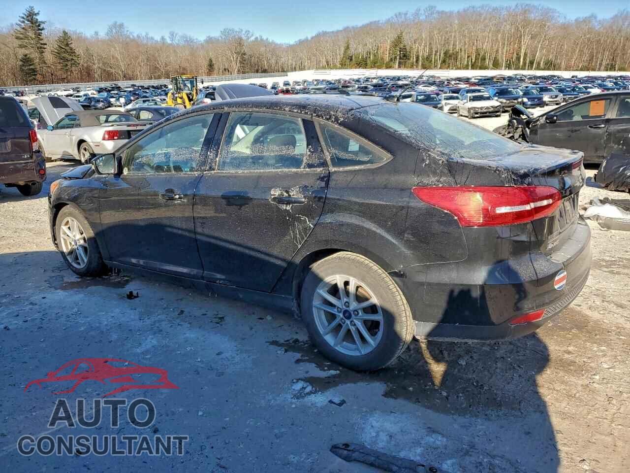 FORD FOCUS 2017 - 1FADP3F24HL325807