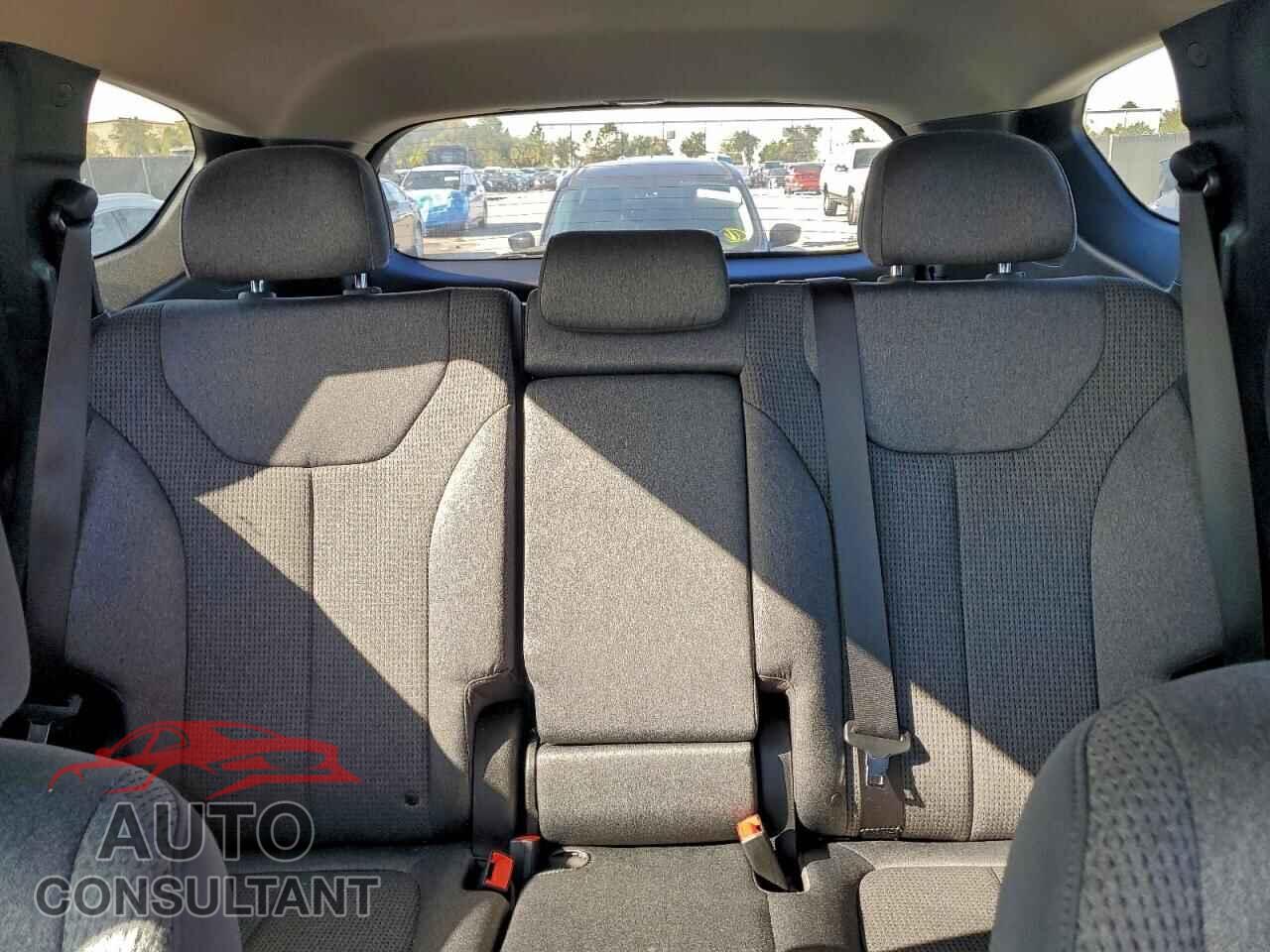 HYUNDAI SANTA FE 2023 - 5NMS14AJ5PH542631