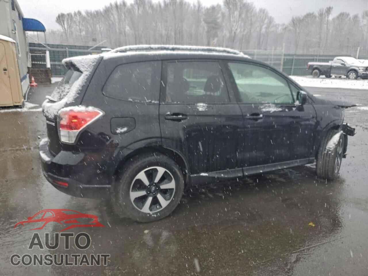 SUBARU FORESTER 2018 - JF2SJAEC0JH450220
