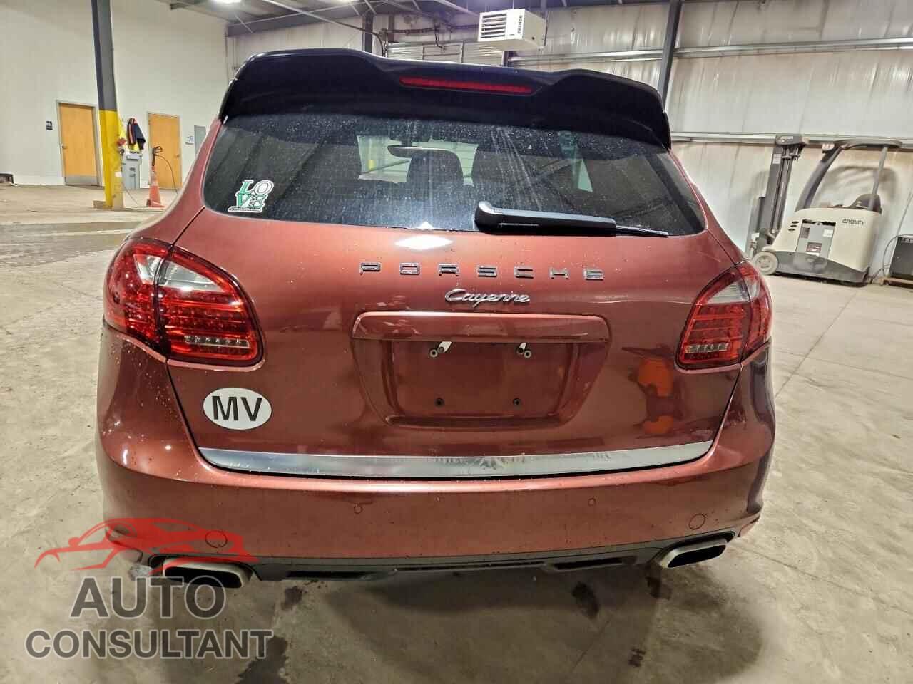 PORSCHE CAYENNE 2012 - WP1AA2A21CLA09983