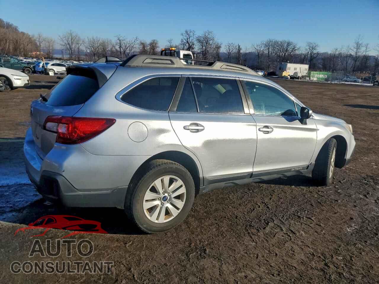 SUBARU OUTBACK 2018 - 4S4BSAFC8J3288100