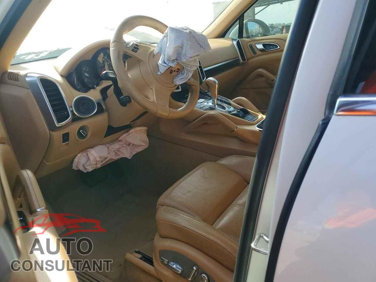 PORSCHE CAYENNE 2014 - WP1AA2A29ELA91819