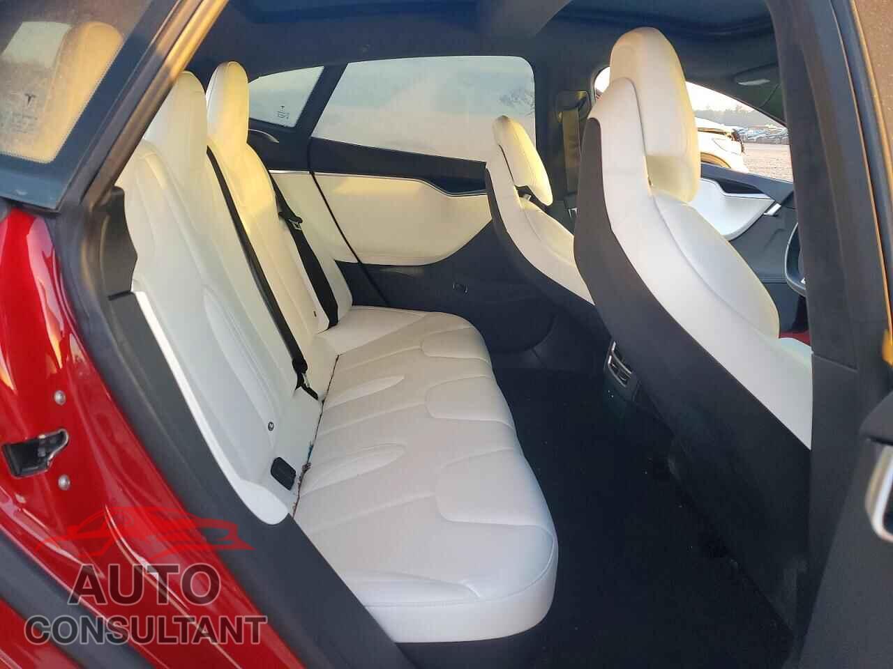 TESLA MODEL S 2017 - 5YJSA1E28HF186700
