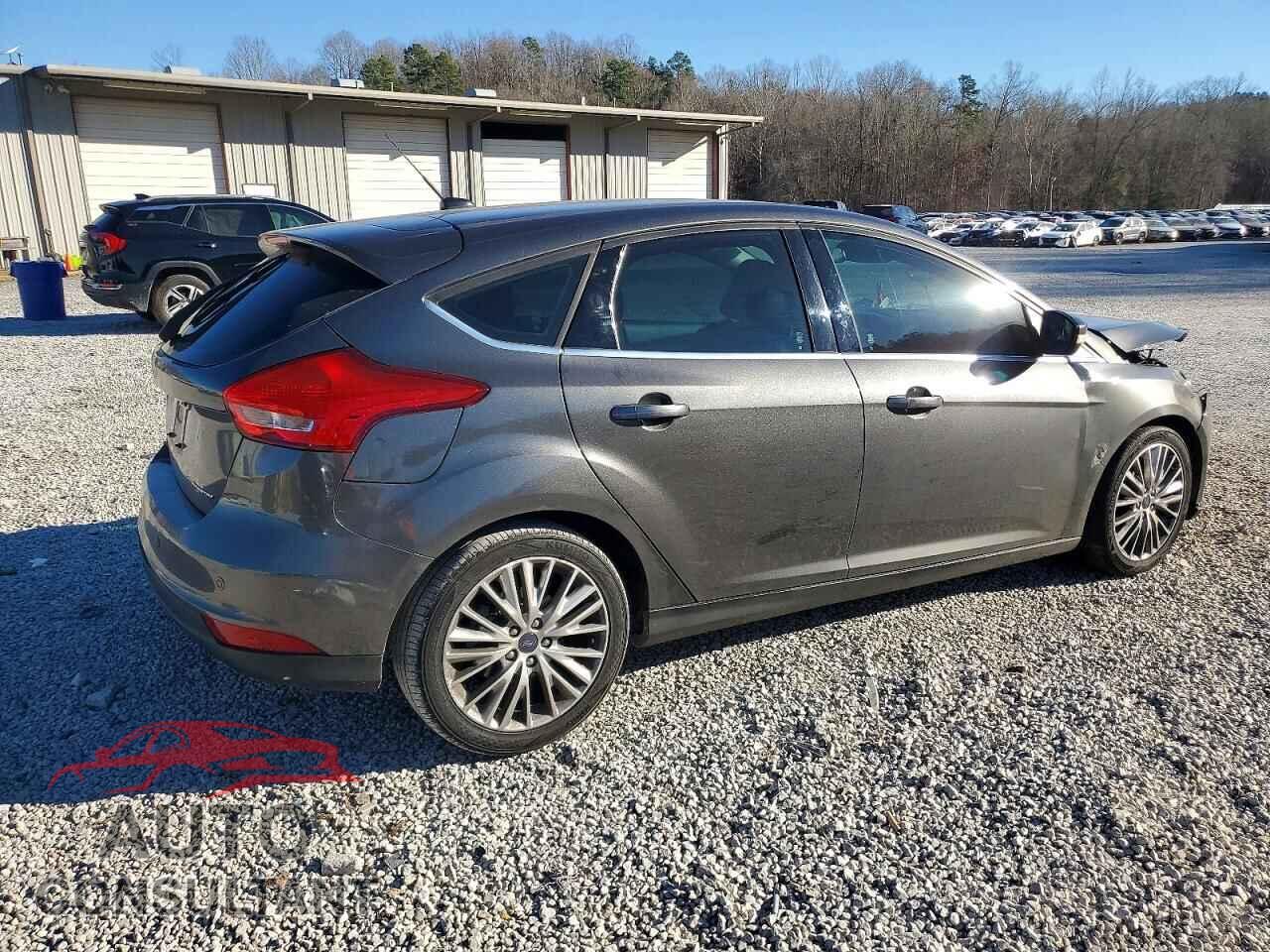 FORD FOCUS 2017 - 1FADP3N22HL204792