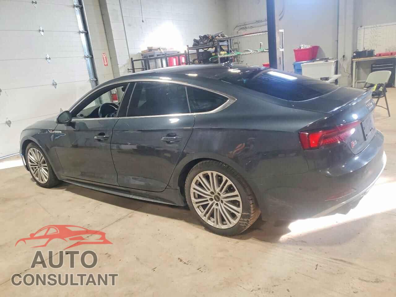 AUDI S5/RS5 2018 - WAUC4CF54JA075833