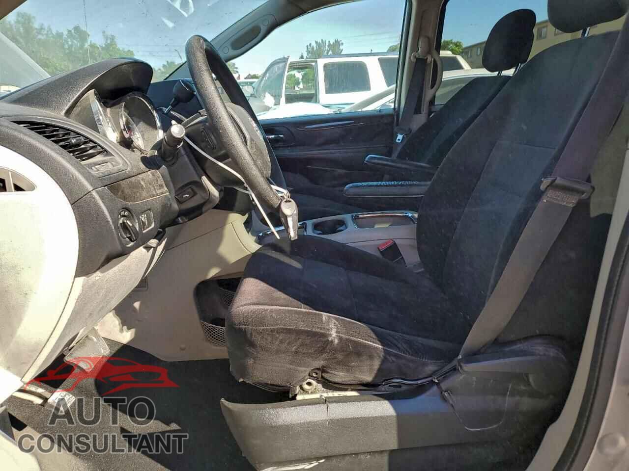 DODGE CARAVAN 2013 - 2C4RDGCG2DR770676