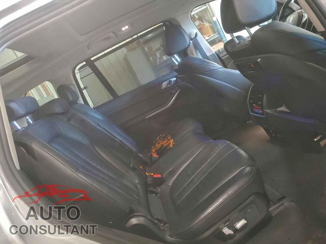 BMW X7 2020 - 5UXCW2C0XL9B07061