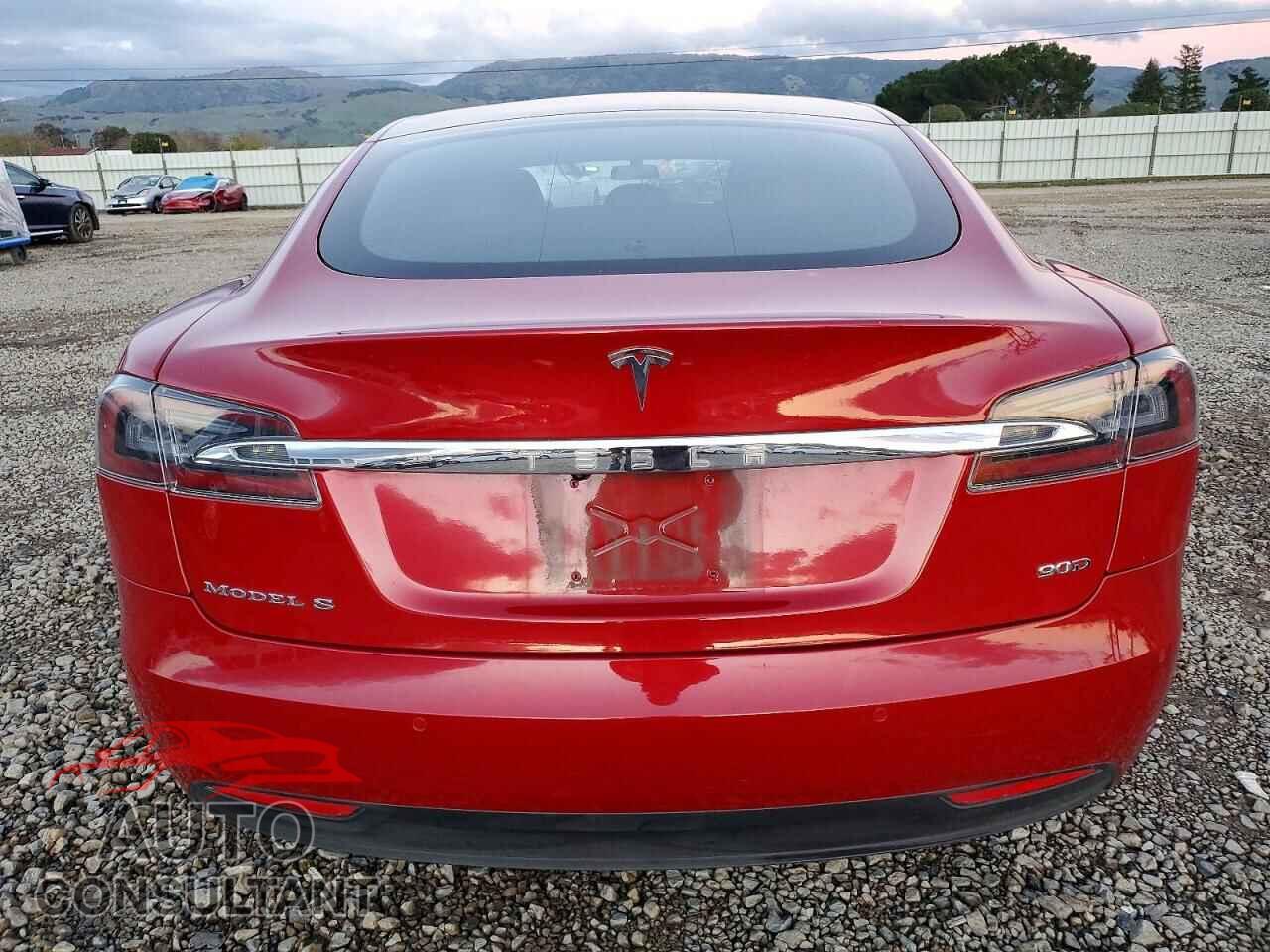 TESLA MODEL S 2017 - 5YJSA1E28HF215032
