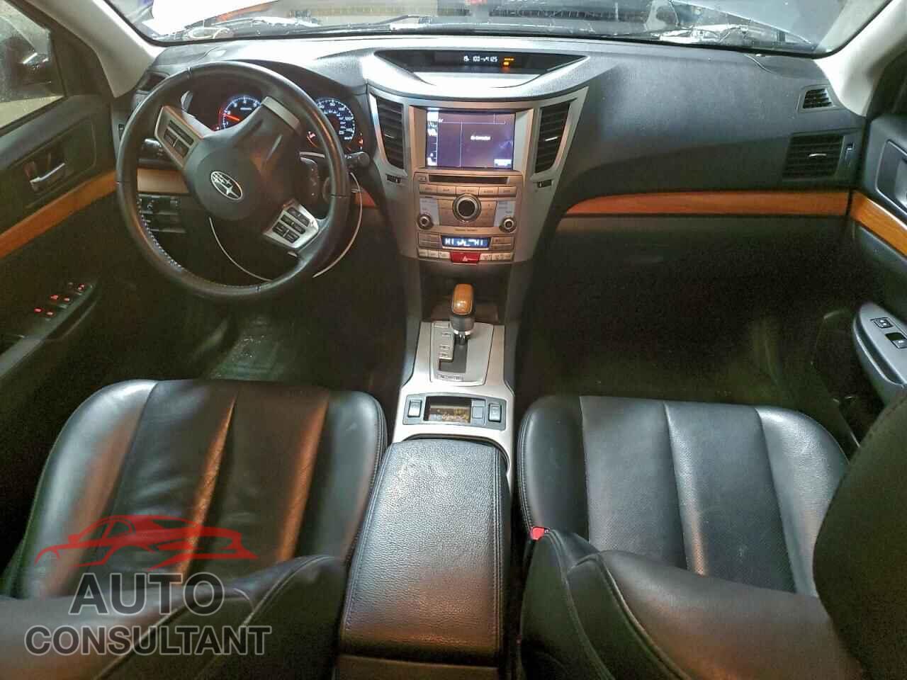 SUBARU OUTBACK 2013 - 4S4BRCLC2D3216793