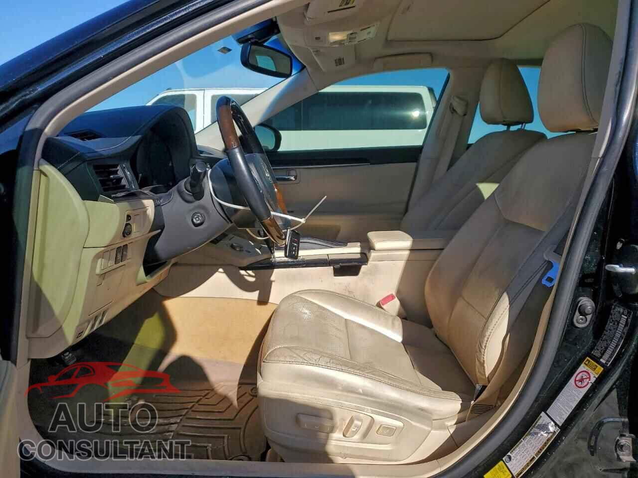 LEXUS ES350 2015 - JTHBK1GG4F2155139