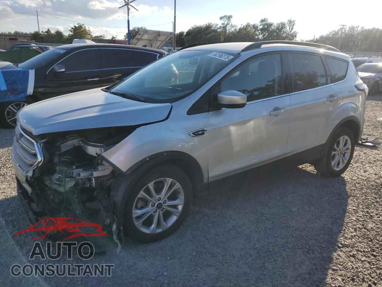 FORD ESCAPE 2017 - 1FMCU0G99HUB64997