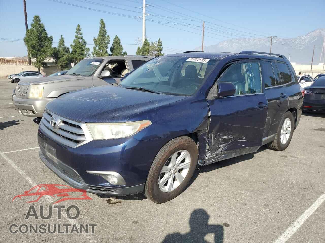 TOYOTA HIGHLANDER 2013 - 5TDBK3EH8DS204499