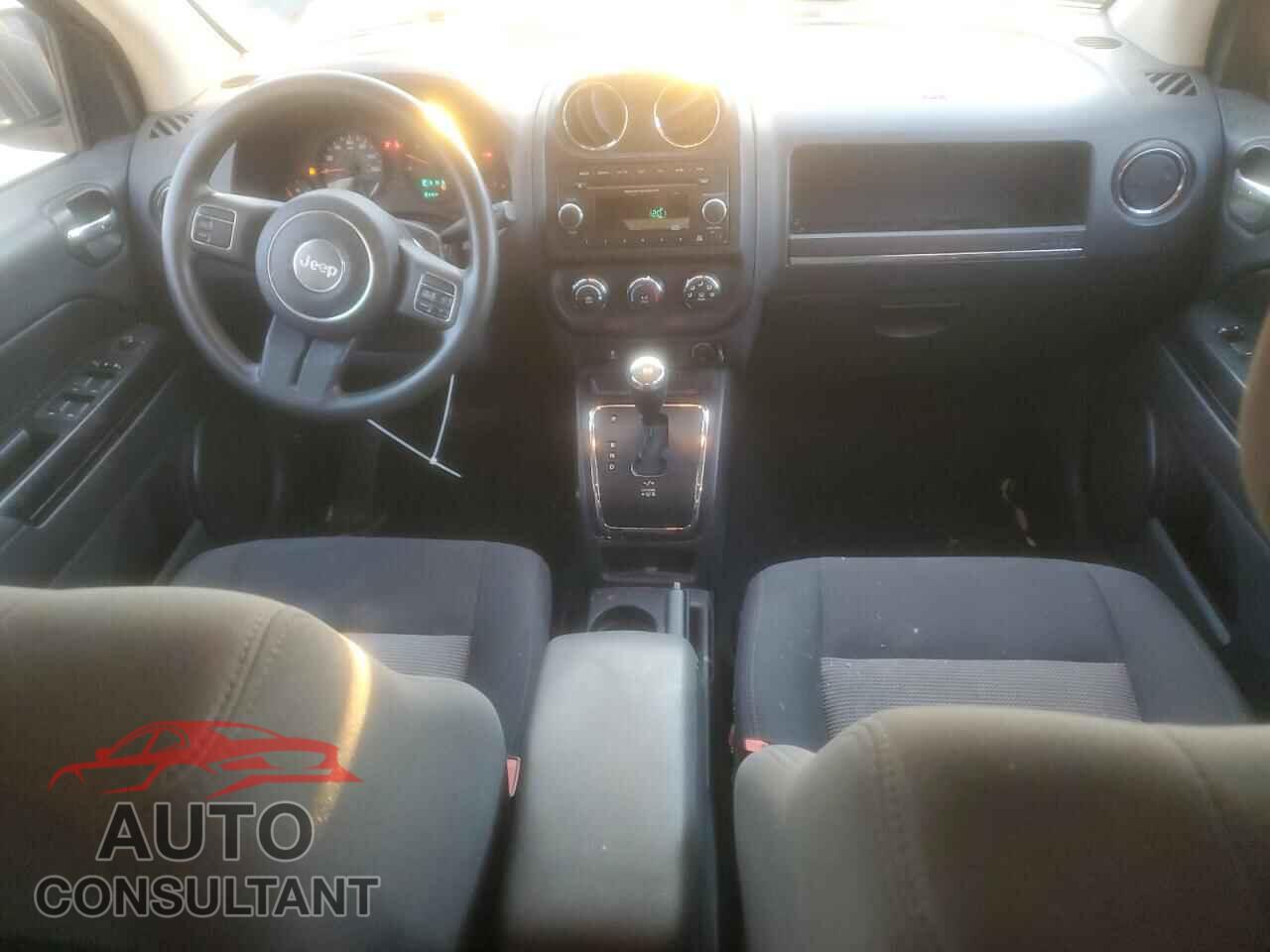 JEEP COMPASS 2012 - 1C4NJCBA5CD518855