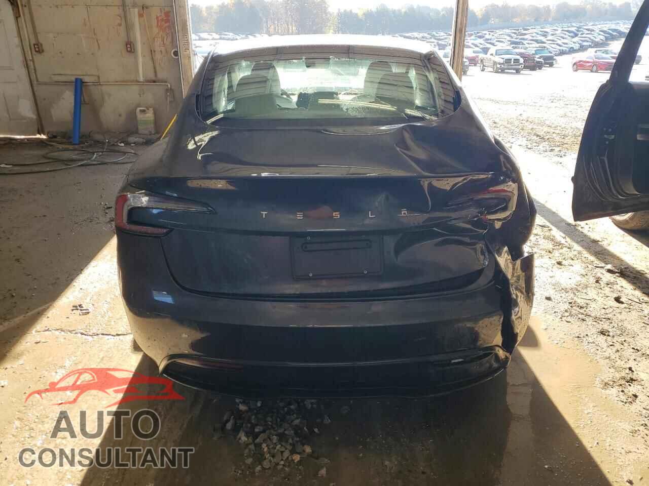 TESLA MODEL 3 2025 - 5YJ3E1EAXSF005376
