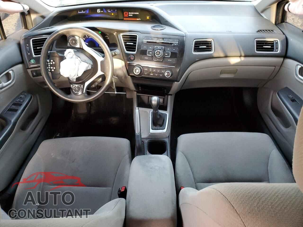 HONDA CIVIC 2013 - 19XFB2E57DE063128